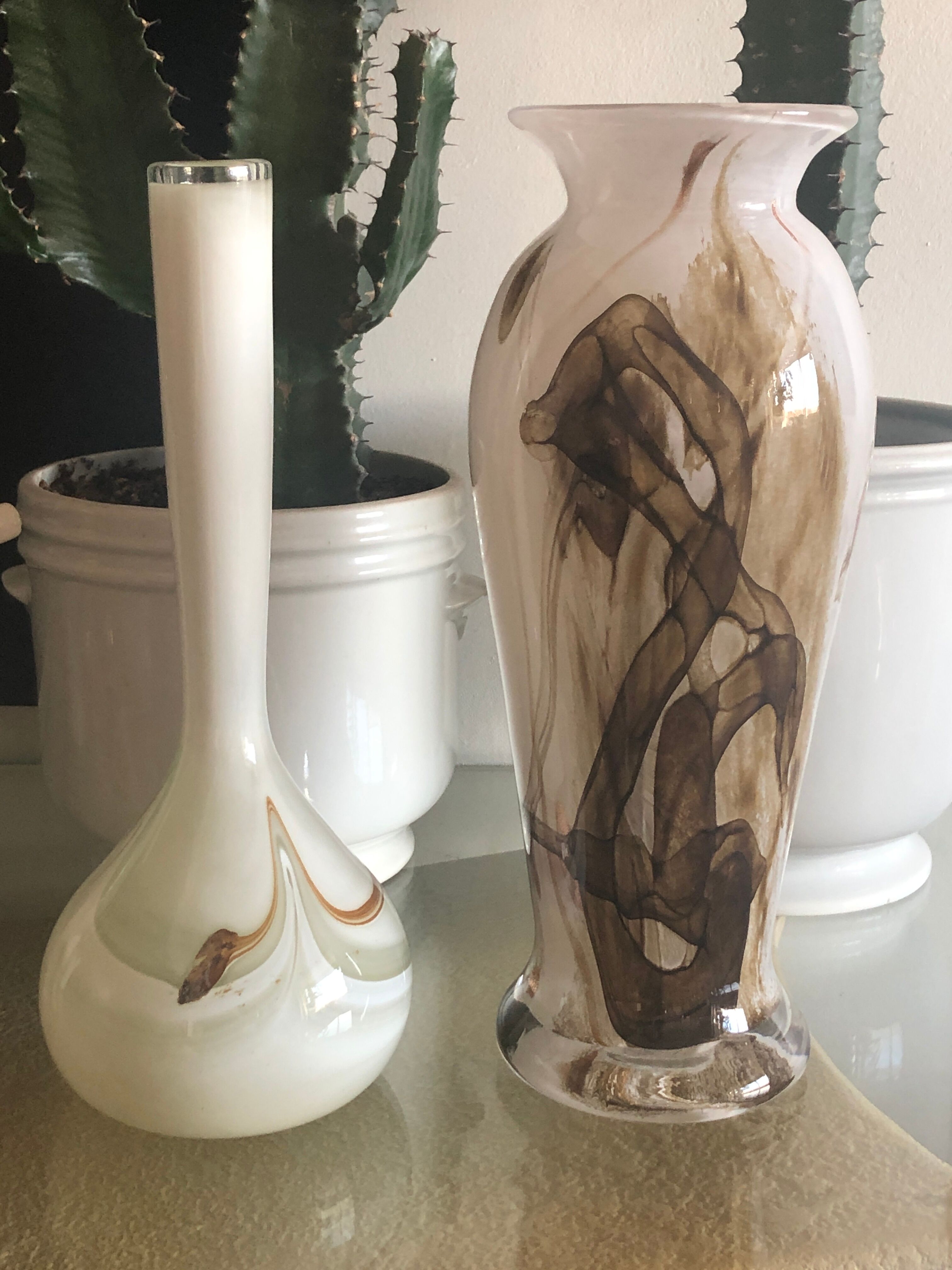 2 vases blown glass signed
