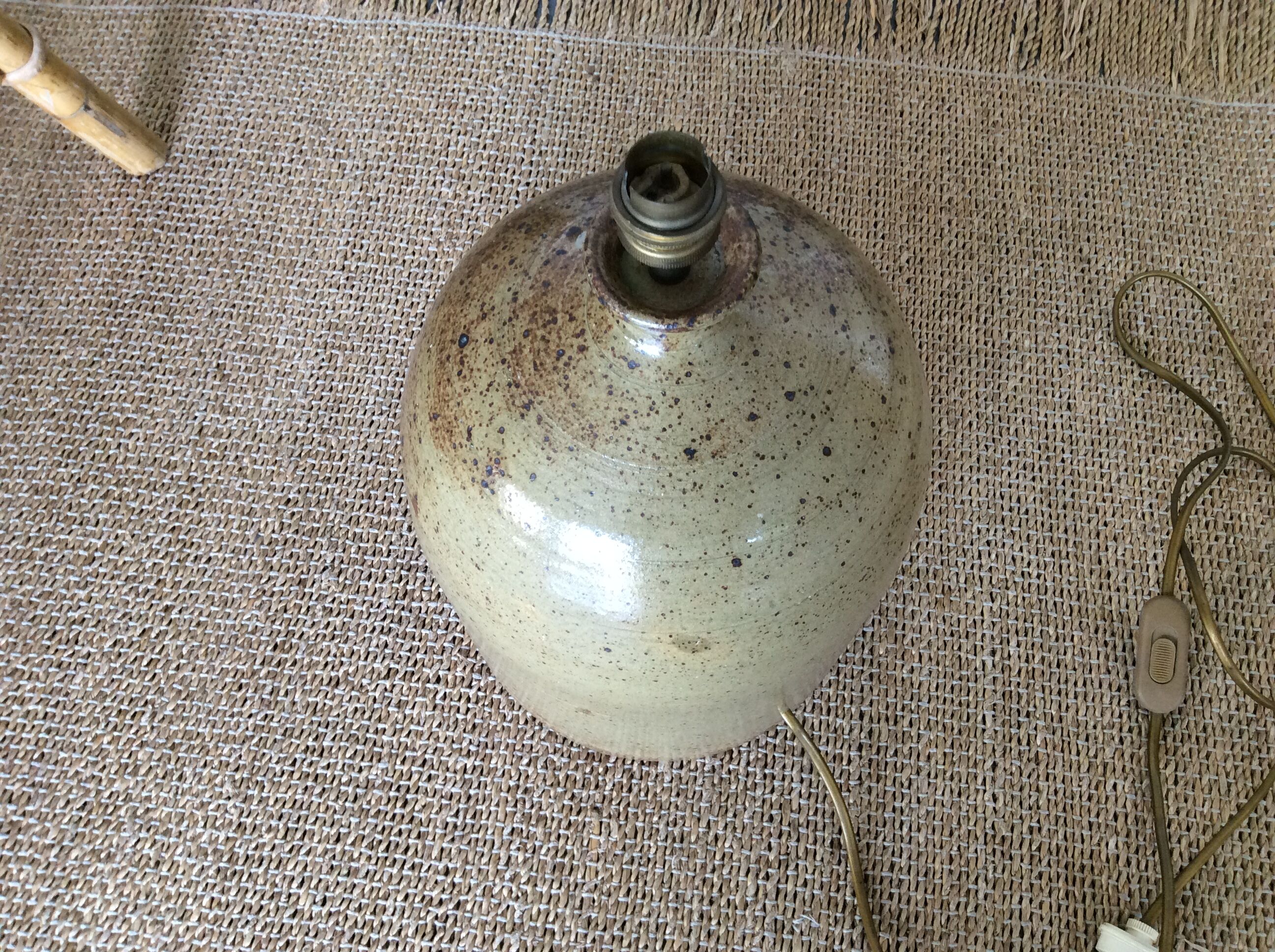 Sandstone lamp foot
