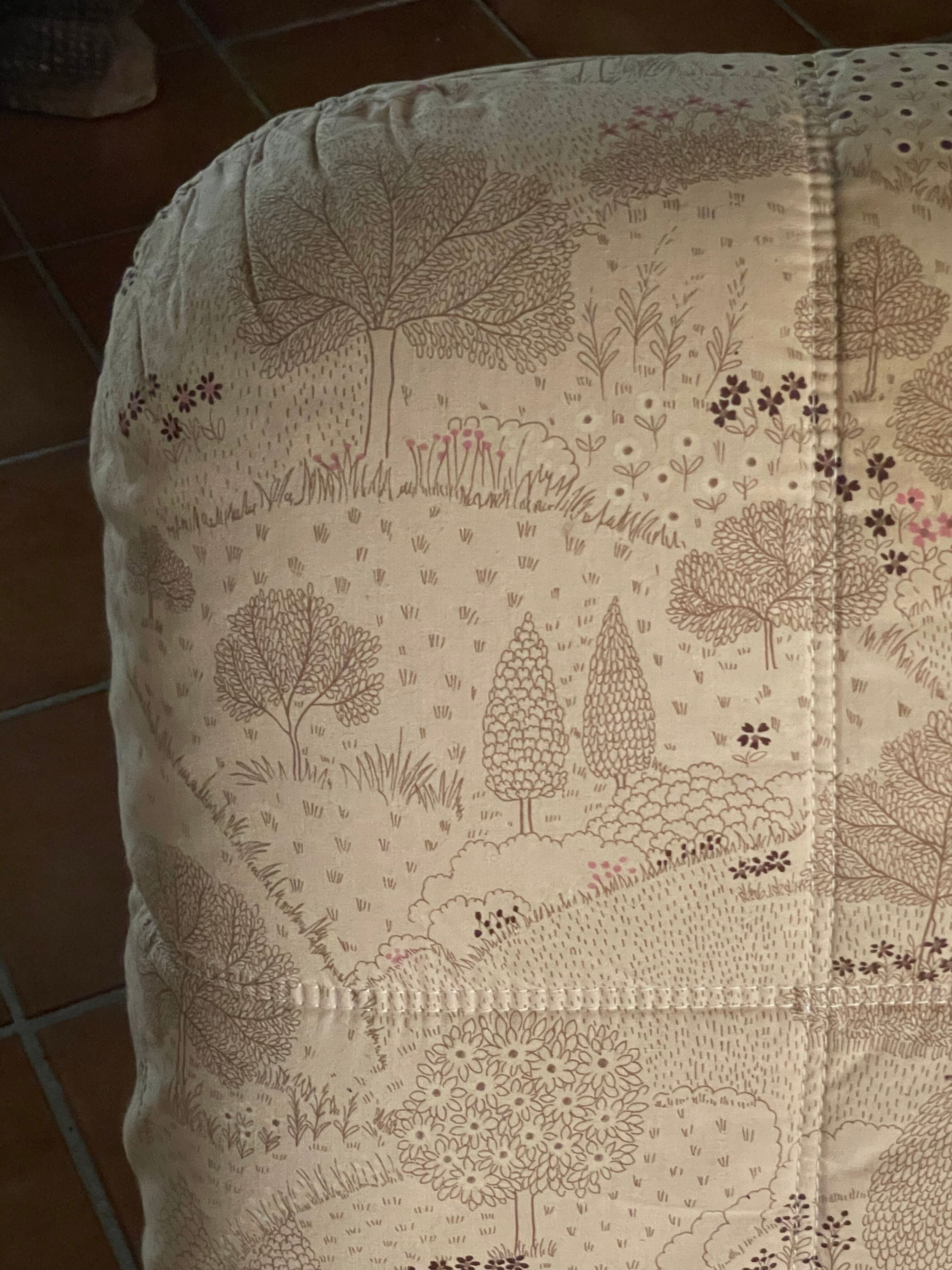 Spanish design country antique stool