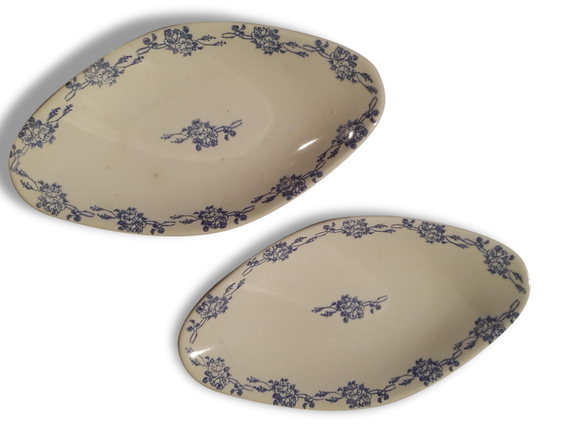 2 dishes 'pottery of the rocks'