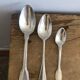 Set of 12 fish forks & 12 knives in silver metal