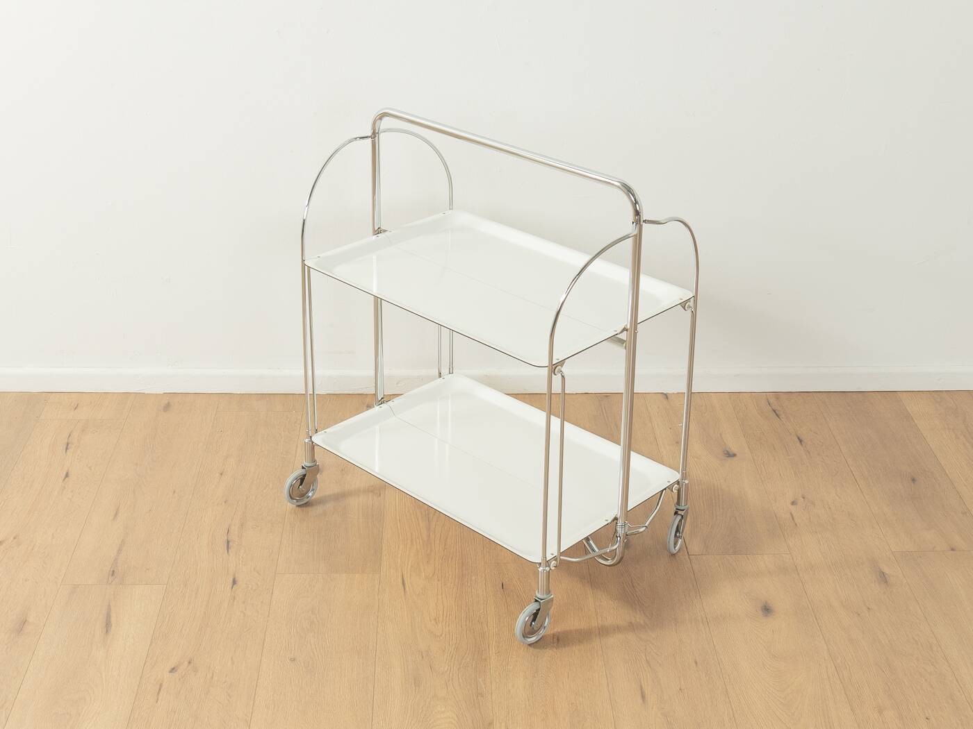 Dinett serving trolley, bremshey