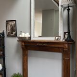 Fireplace mantle