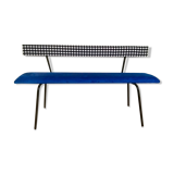 Bench lined