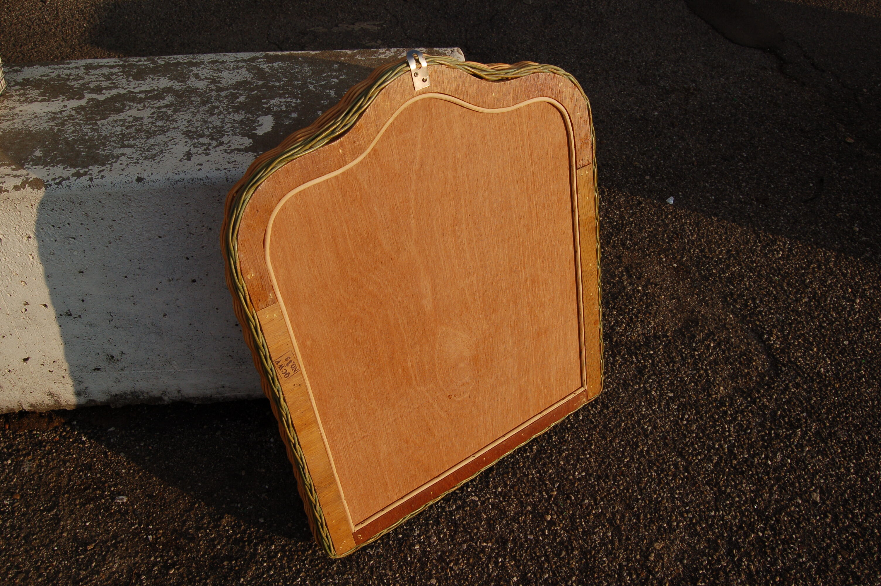 Miroir rotin osier vintage 55 x 64 cm