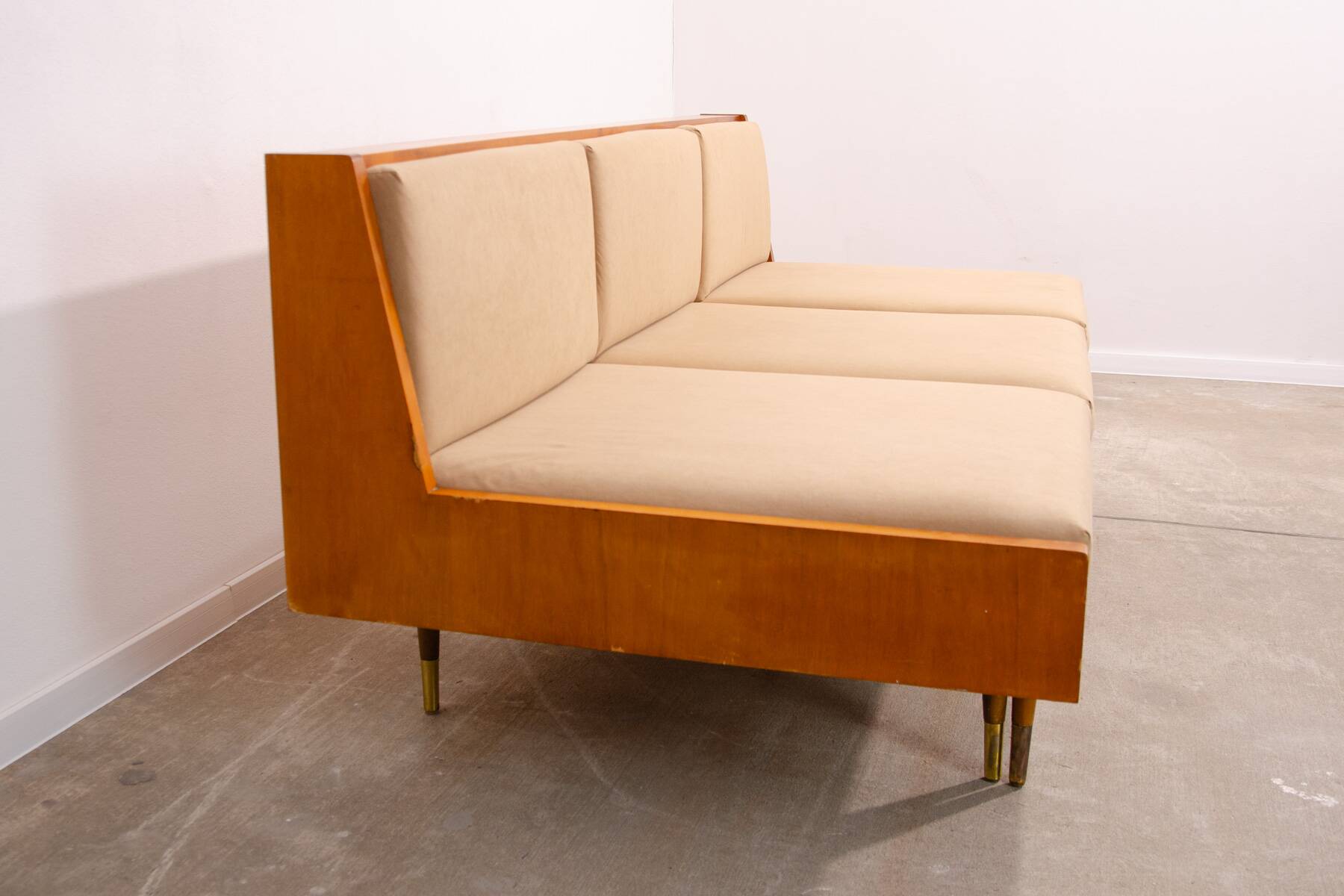 Canapé pliant de style scandinave du milieu du siècle par Sedláček & Vyčítal, 1960, Tchécoslovaquie