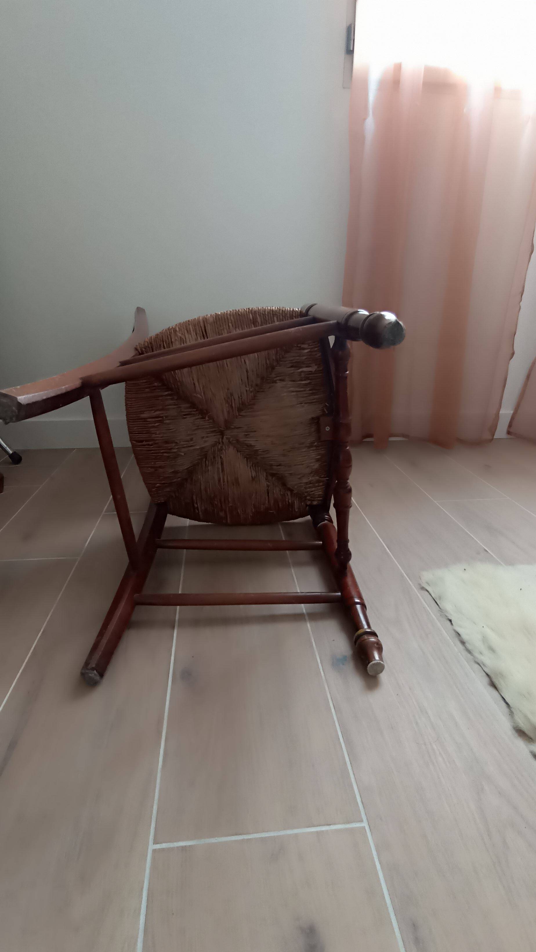 Chaise  rustique Modèle "Gerbe"