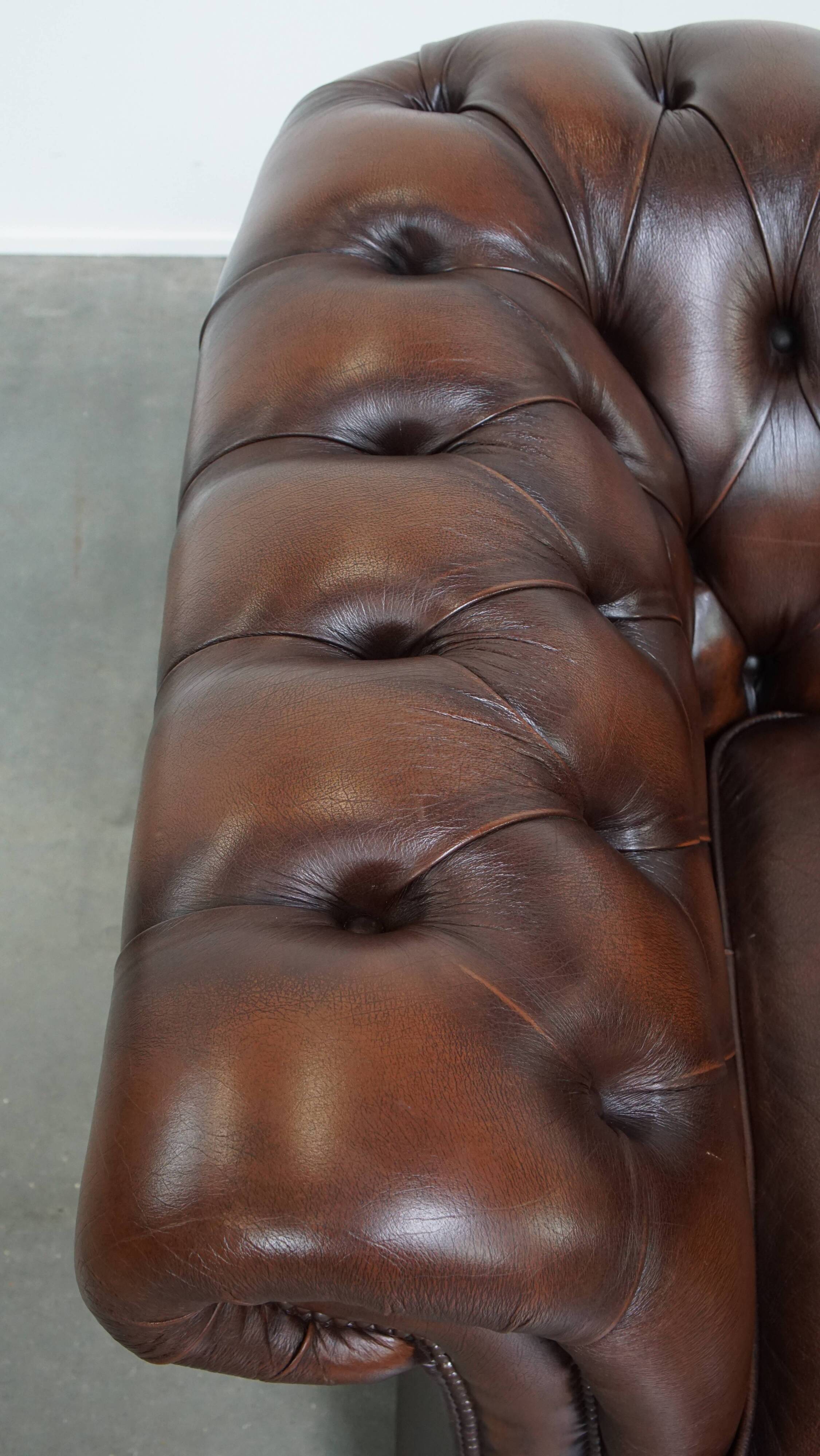 English style cowhide Chesterfield club chair