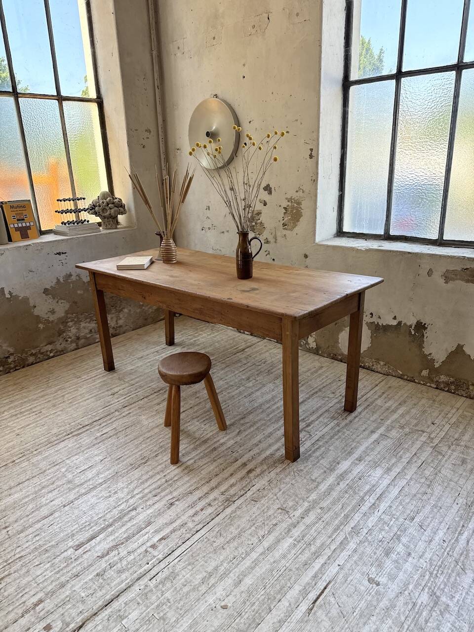 Cherry farmhouse table 1m8