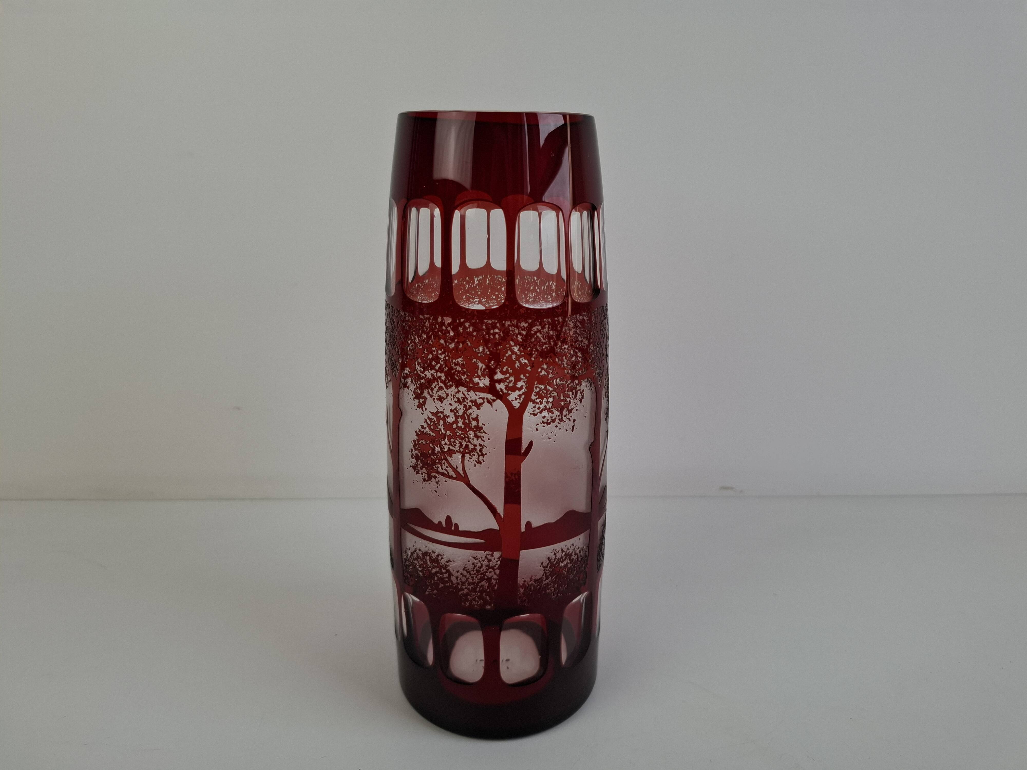 Egermann Art Deco Ruby Cut Overlay Vase, Czechoslovakia, circa 1920