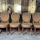 Suite de 4 chaises style Louis XVI médaillon