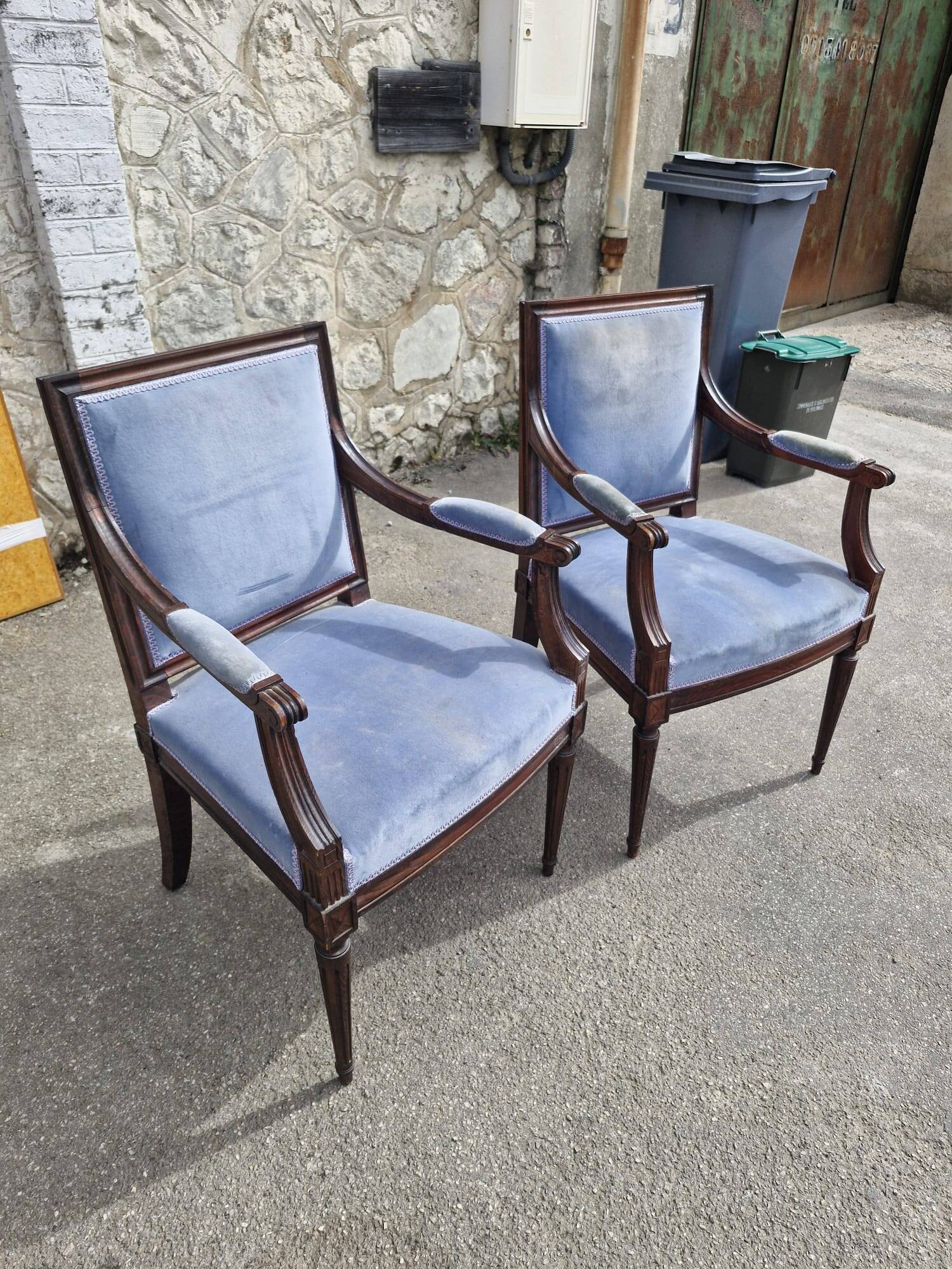 Pair of armchairs