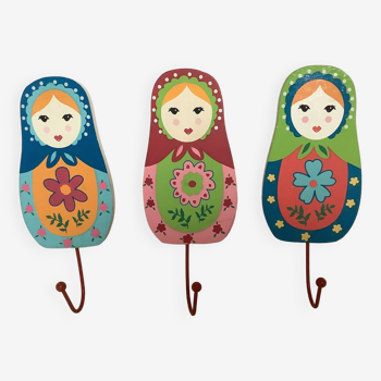 Trio of Russian doll hooks