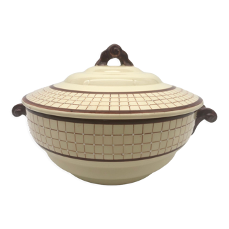 Earthenware tureen "Longchamp – France", Colmar model