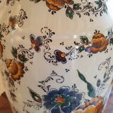 Vase faïencerie Hubert Béquet décor floral anses singes ou chats