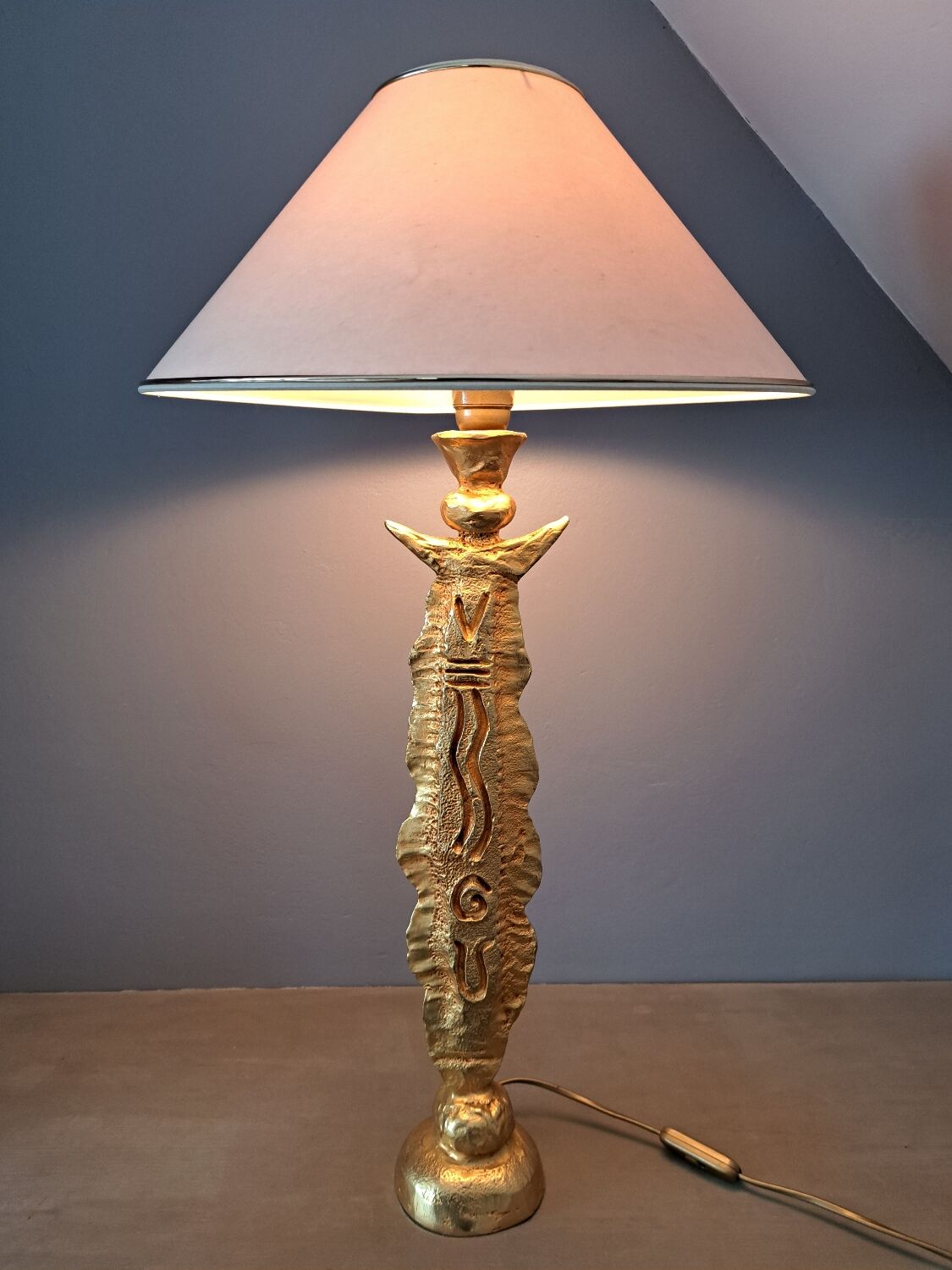 Cazenove lamp in gilded bronze