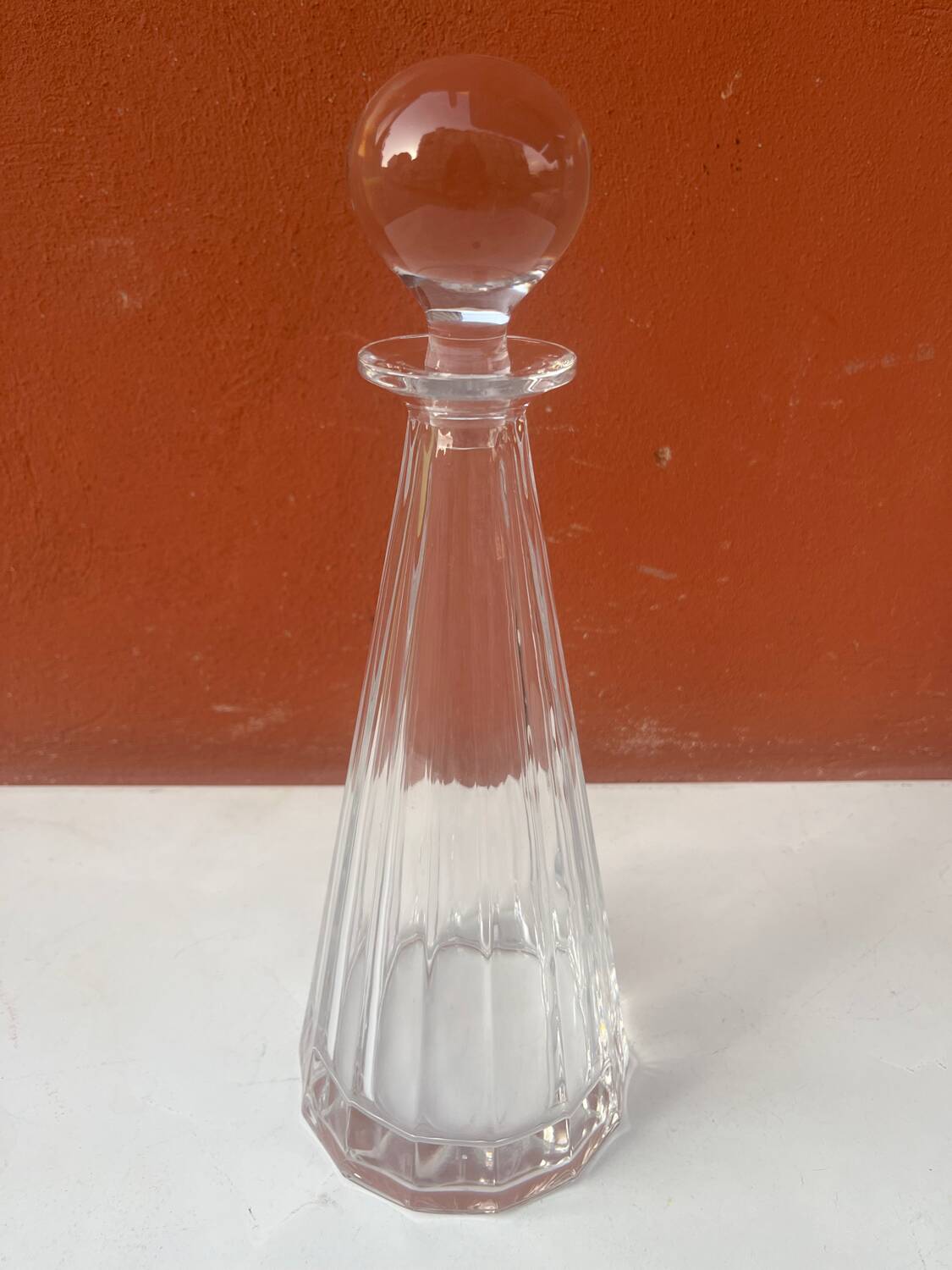 Conical carafe