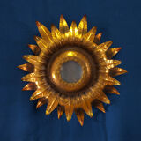 Wall light or sun ceiling with a foliage motif, in a Florentine style