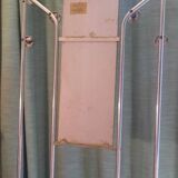 Aluminum floor coat rack