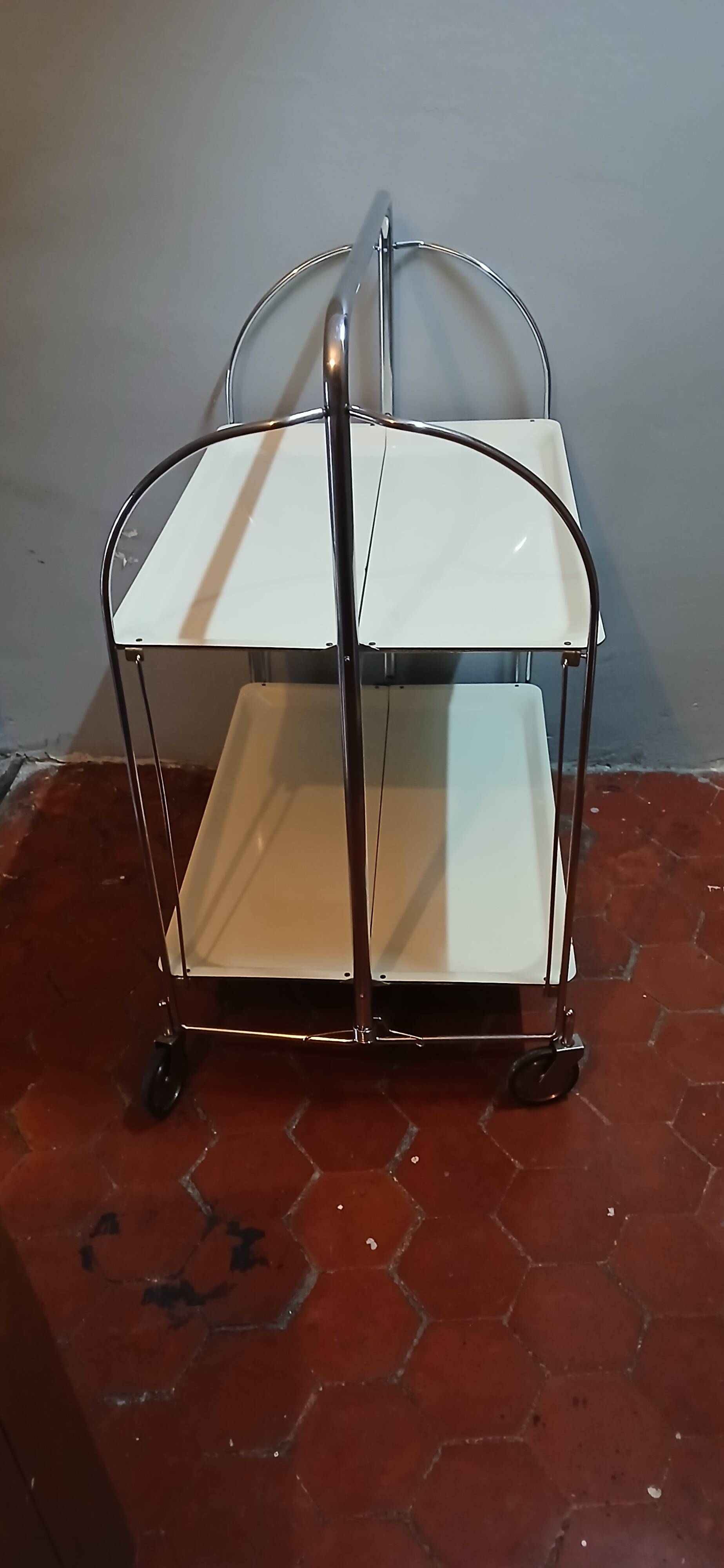 Desserte pliante sur roulettes, années 70