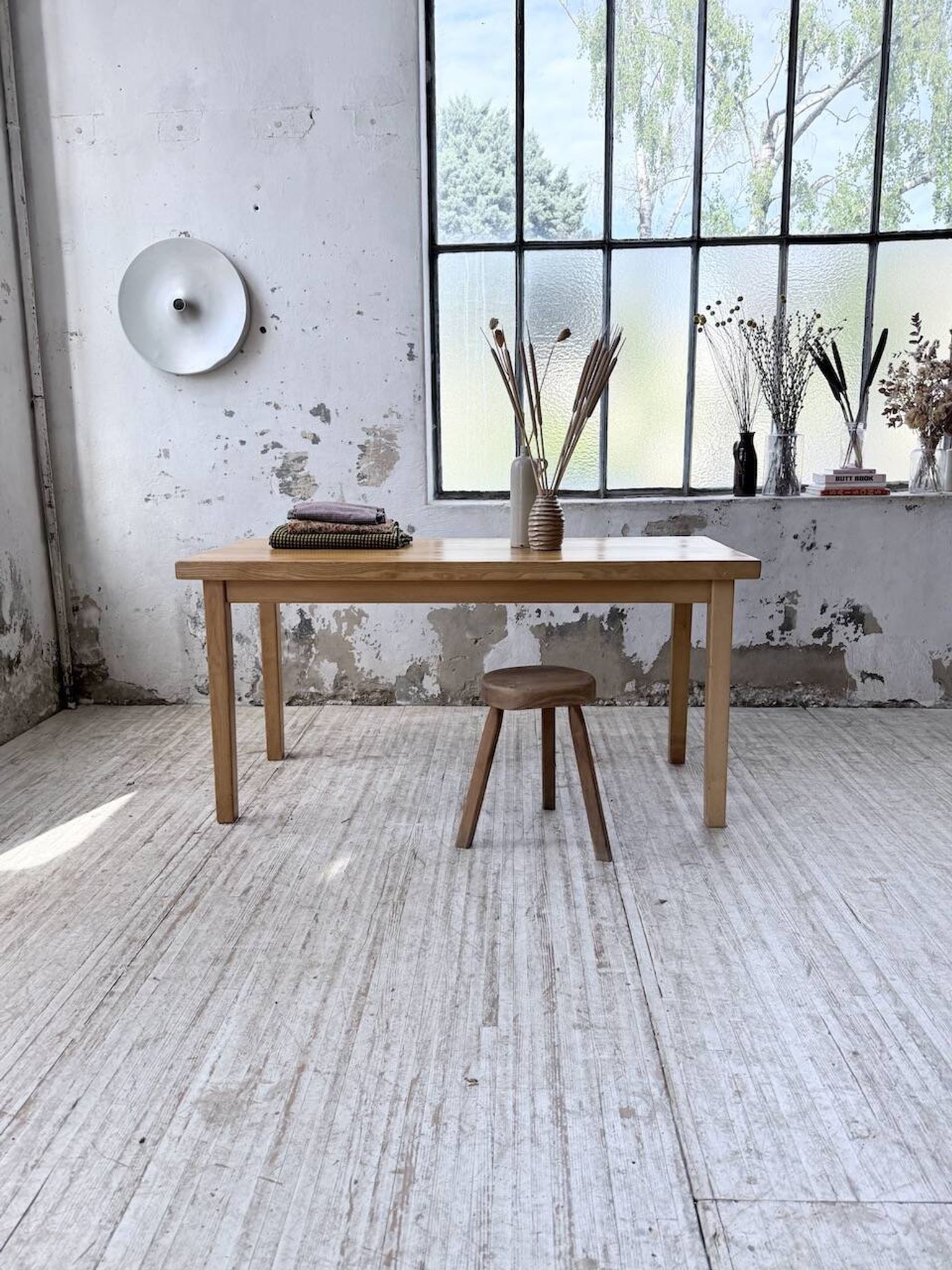 Solid elm farmhouse table 150cm