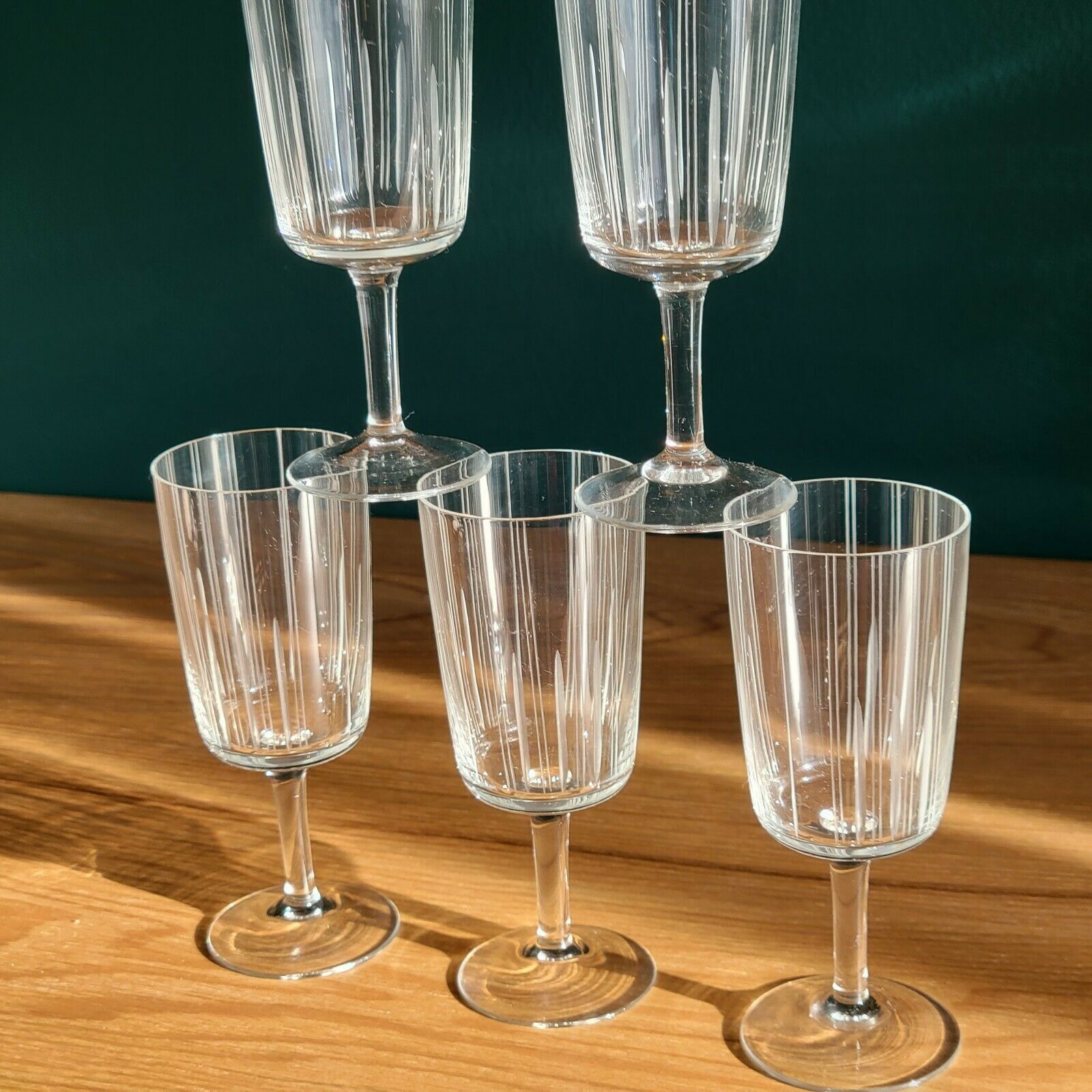 Set of 6 glasses on foot wine or liqueur decoration engraved features art deco