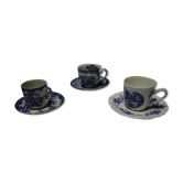 Assortment of 3 blue cups