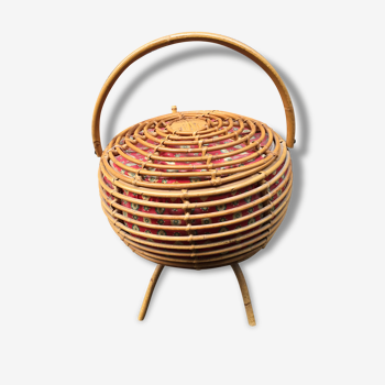 Furniture/rattan sewing basket