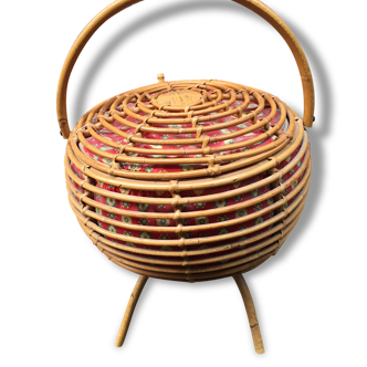 Furniture/rattan sewing basket