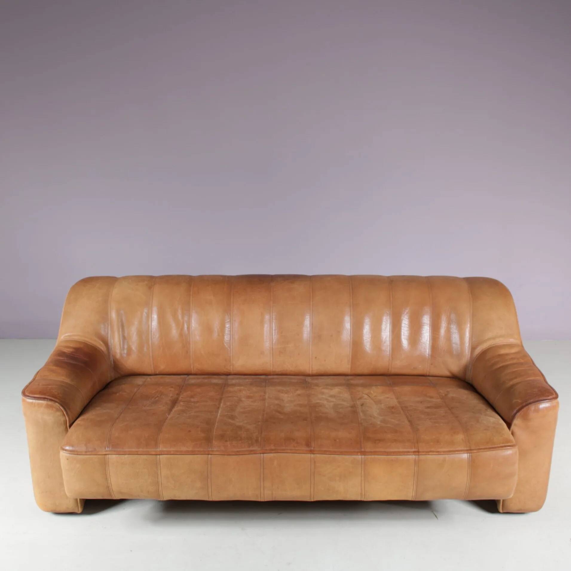1970s “DS44” sofa by De Sede, Switzerland