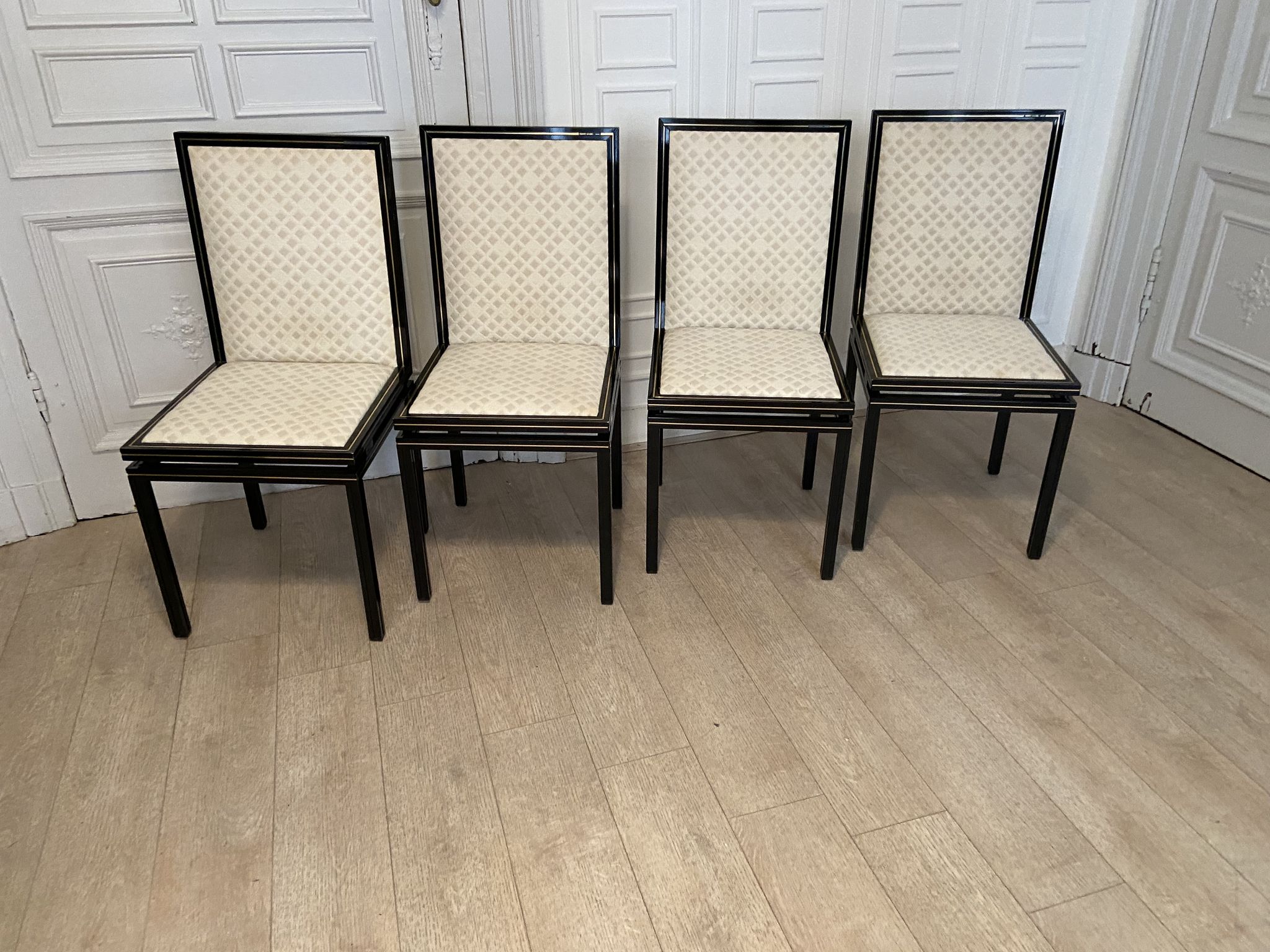 6 chairs Pierre Vandel, Paris, 1970s