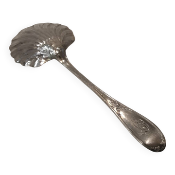 Silver-plated strawberry serving spoon, goldsmith Ercuis, laurels LXVI