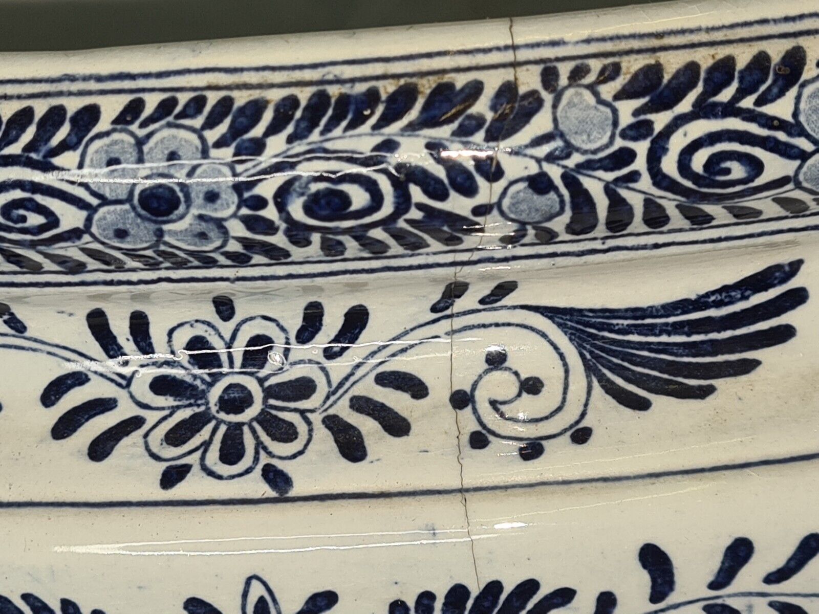 Delft earthenware planter with mill decoration