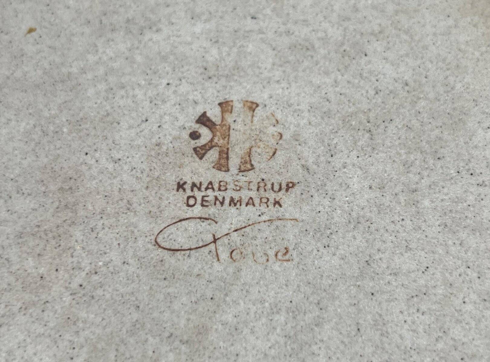 Vintage stoneware bowl with lid by Tove Rappold for Knabstrup, Denmark, 1970s.