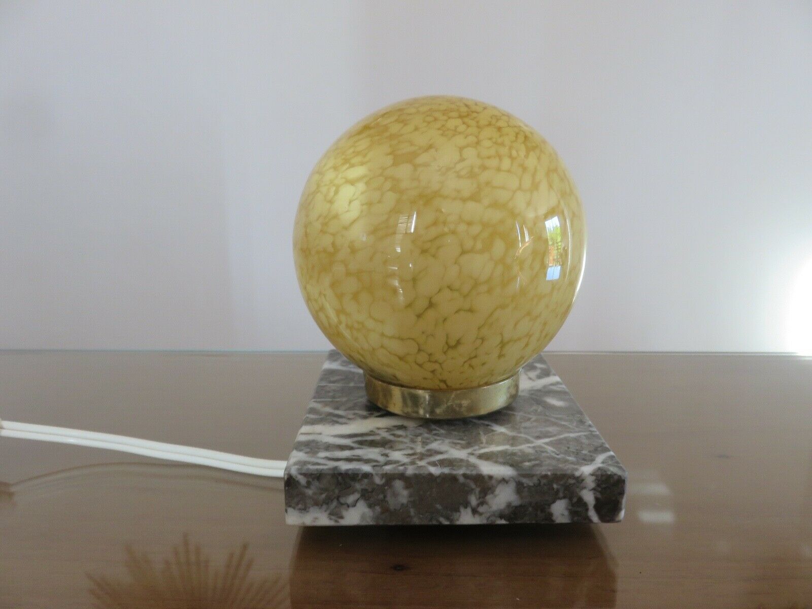 Glass lamp Clichy yellow and marble years 30/40
