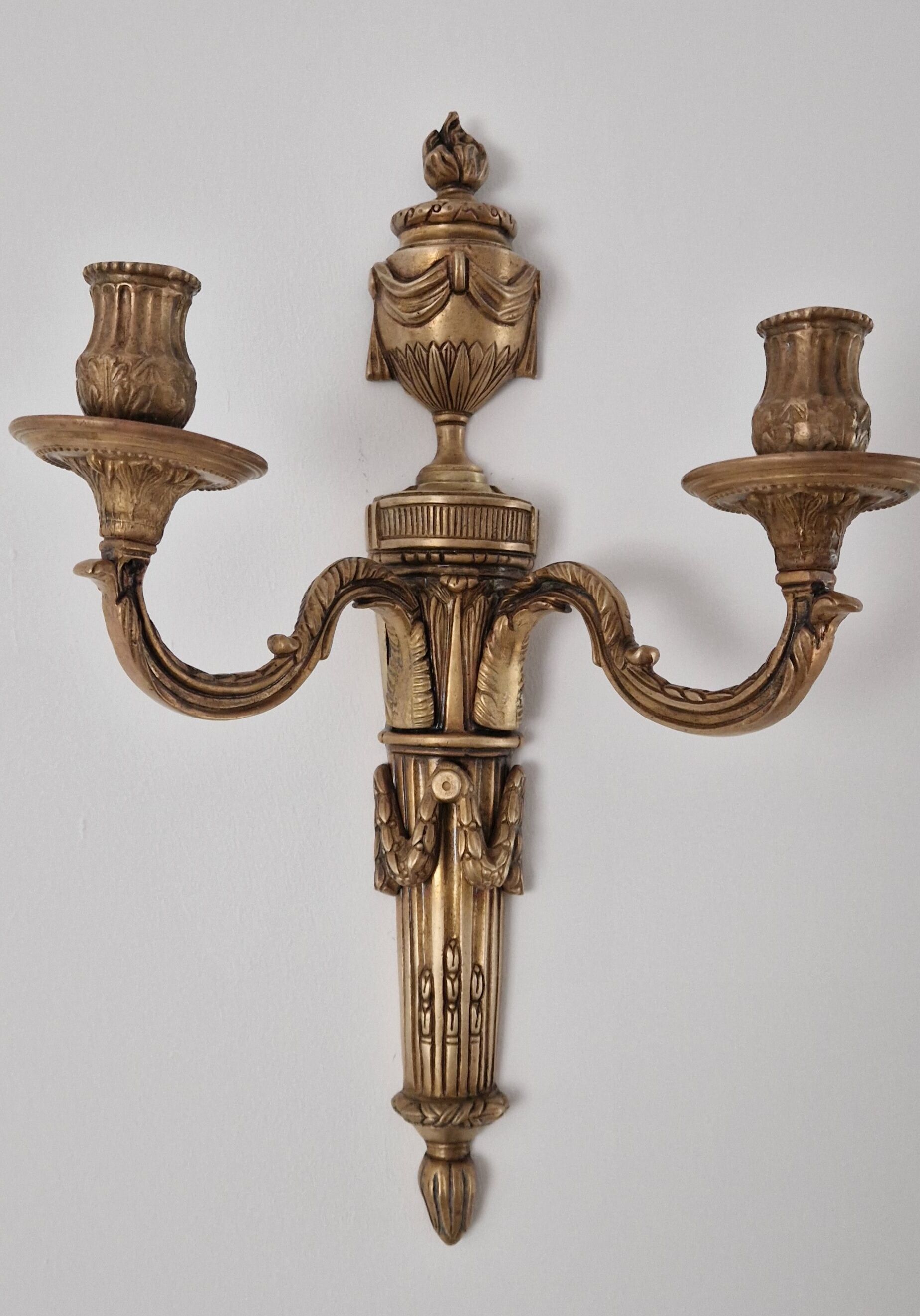 Napoleon III era bronze wall lamp