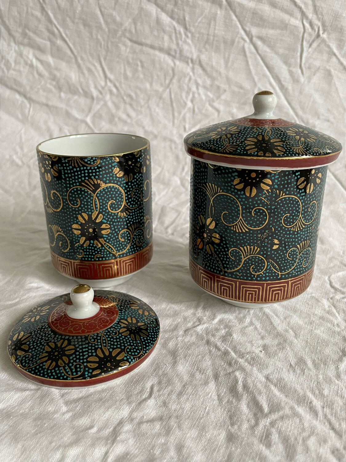 Set of 2 vintage Japanese tea cups Kutani Ware Yozan
