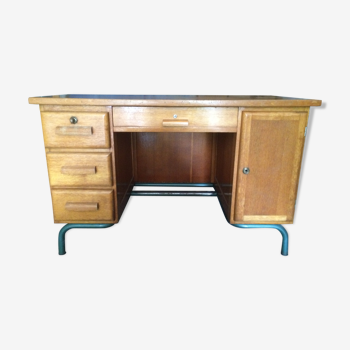 Schoolmaster desk