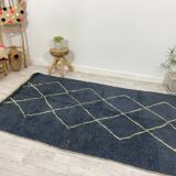 Handmade moroccan berber carpet 260 x 160 cm