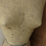 Buste ancien de couturière années 50