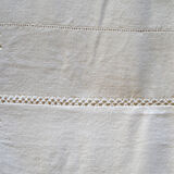 Drap ancien en métis brodé main