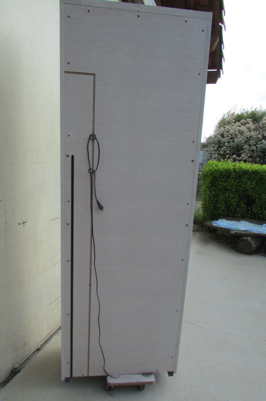 Backlit display case, oak and ceramic, very trendy