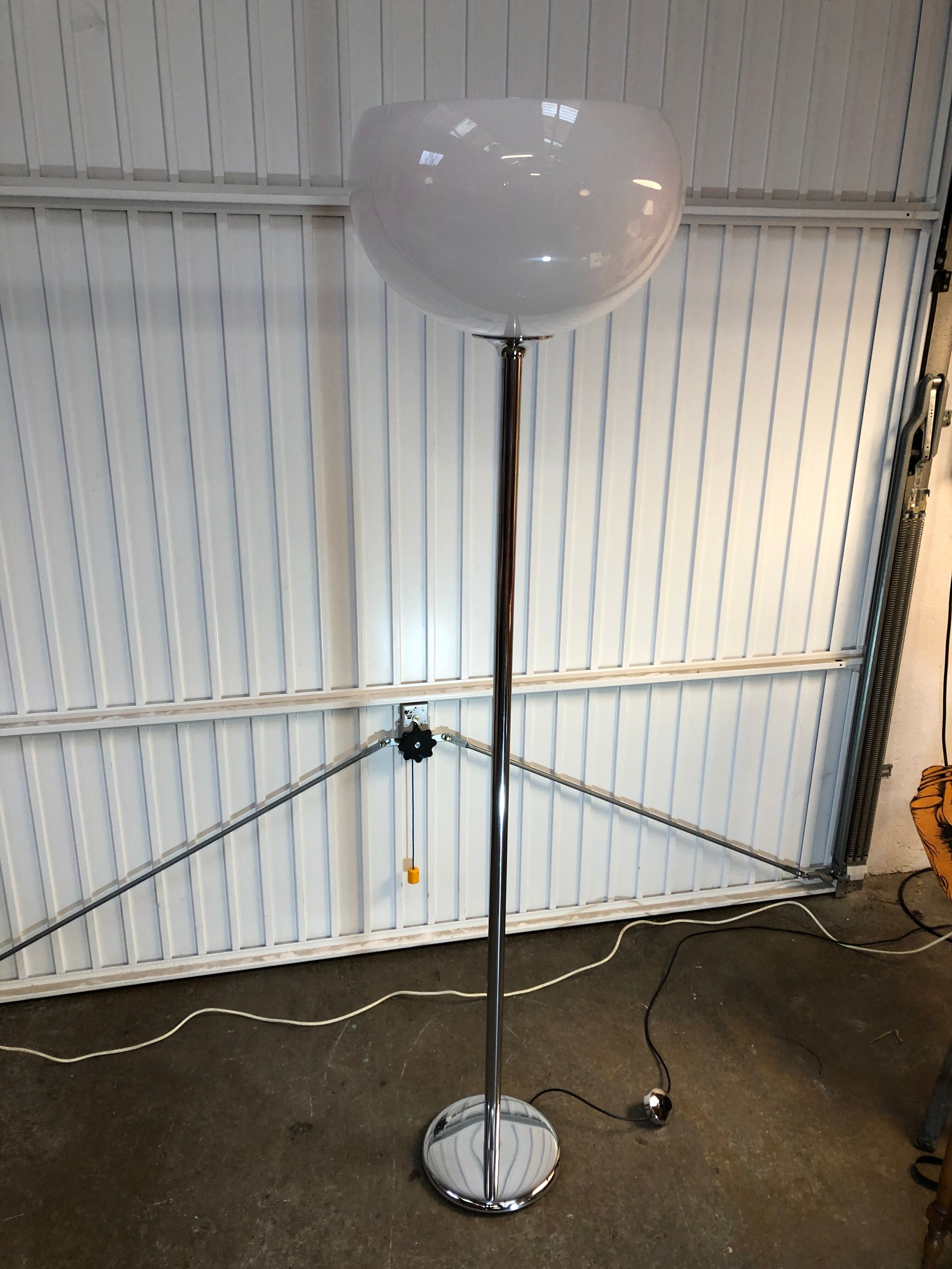 floor lamp design 70s for guzzini