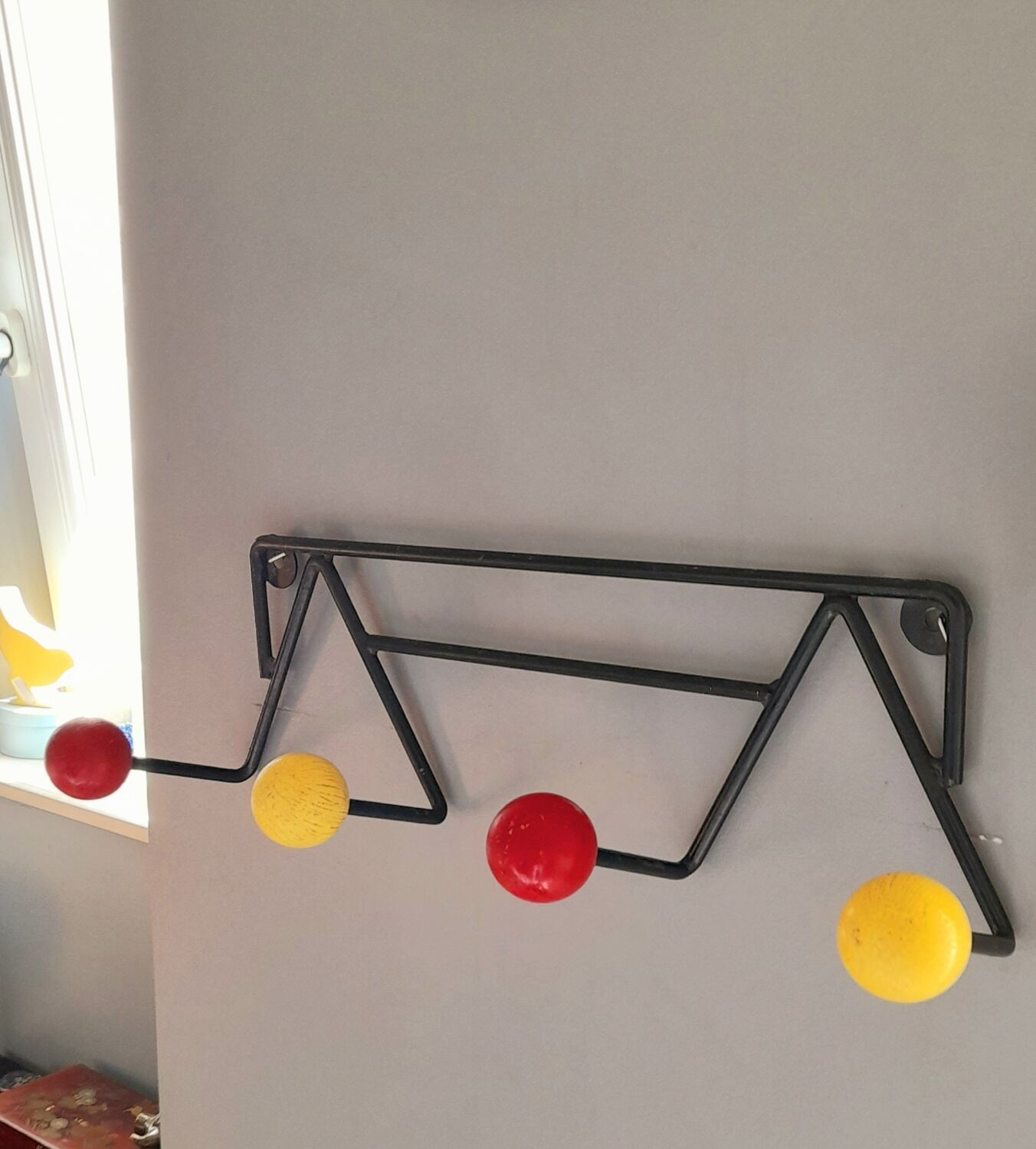 Porte manteau mural boules 60s