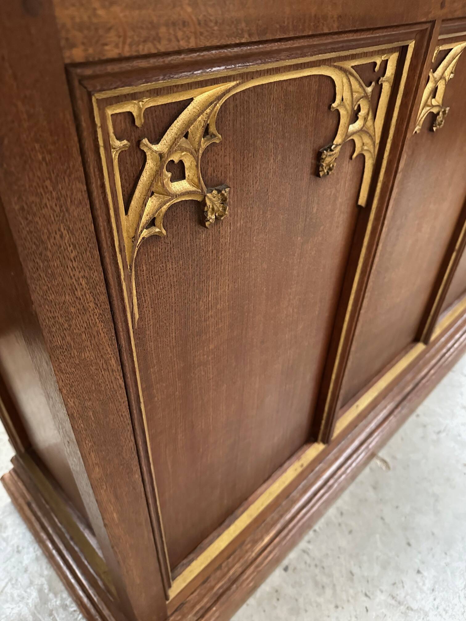Oak countertop, early 20th century
