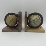 Bookends globe terrestrial