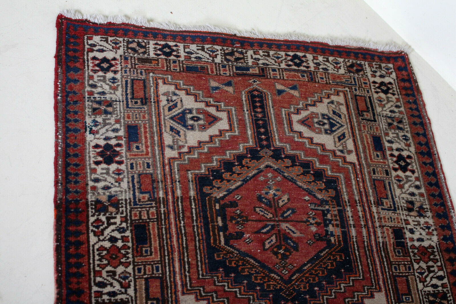 Tapis vintage à franges afshar 106x231cm