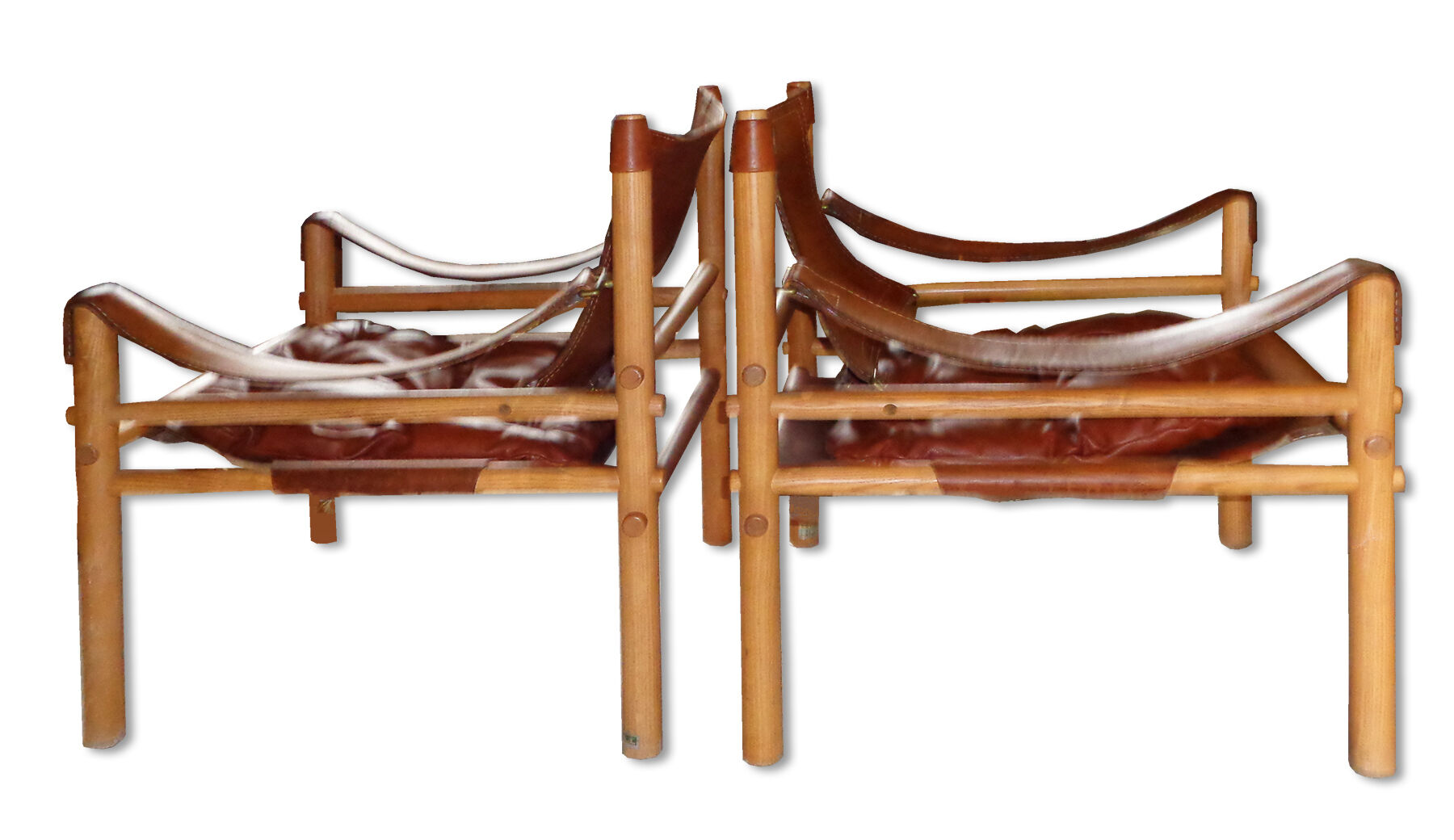 Arne Norell: A pair of chairs Scirocco