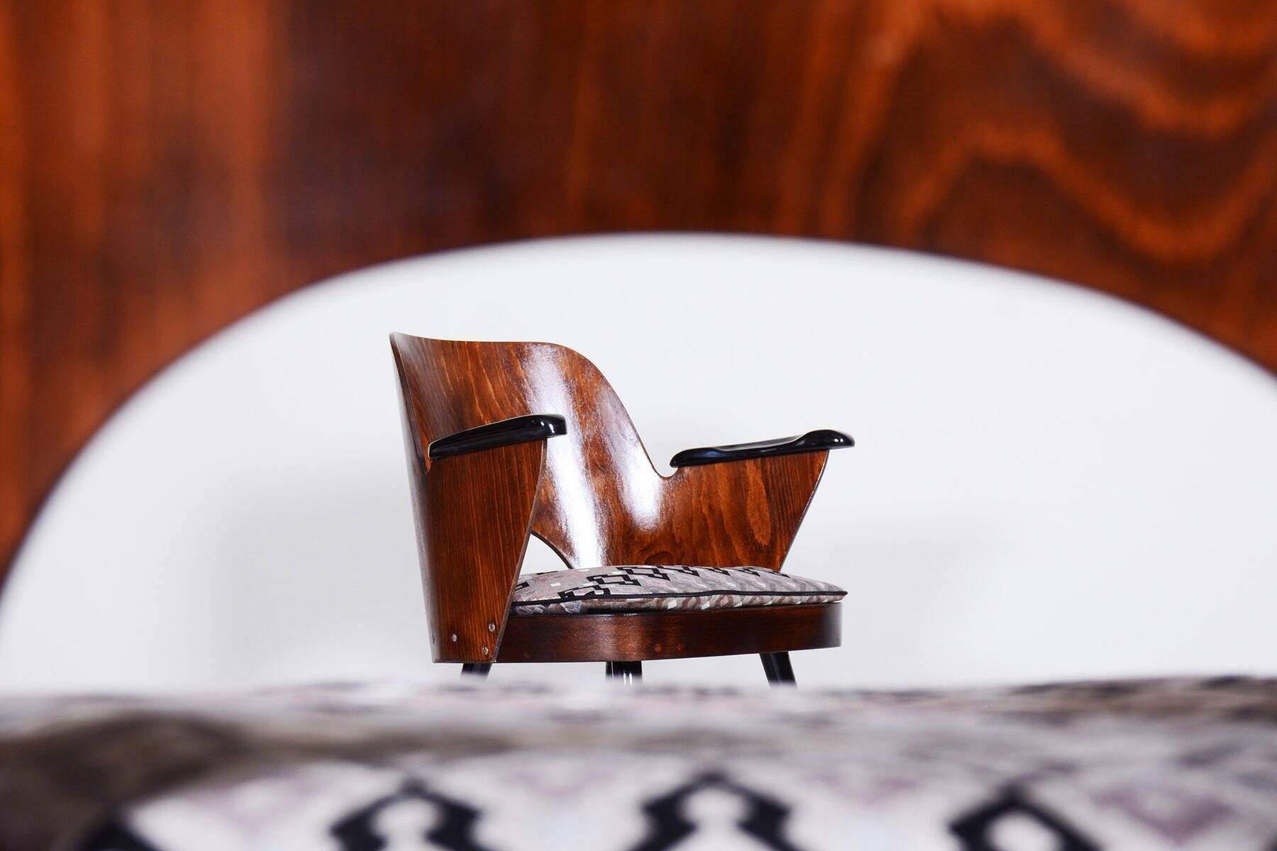 Set of Mid-Century Armchairs in Beech attributed to Oswald Heardtl, 1950s