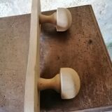 Wall coat rack